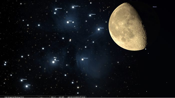 Offener Sternhaufen der Plejaden (Messier 45) und zunehmender Mond am 12. September 2025 kurz vor der Bedeckung.