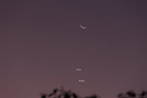 Regulus, Venus und Mond am Morgen des 19. September 2025, dem Tag der Bedeckung der Venus durch den Mond