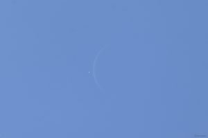 Venus und Mond am 19. September 2025 um 13:59 Uhr