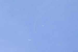 Regulus und Mond um 14:05 Uhr, kurz nach der Bedeckung der Venus durch den Mond