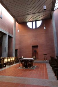Innenansicht der evangelischen Kirche St. Michael auf dem Schwanberg bei Rödelsee am 1. Oktober 2025