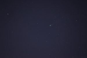 Komet C/2025 A6 (Lemmon) am 15. Oktober 2025 im Sternbild Jagdhunde