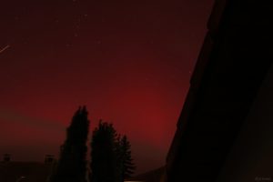 Polarlichter in Eisingen in den frühen Morgenstunden am 12. November 2025