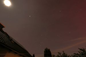 Polarlichter in Eisingen in den frühen Morgenstunden am 12. November 2025