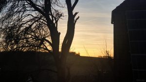 Sonnenuntergang am kalendarischen Winteranfang am 21. Dezember 2025 (4. Advent)