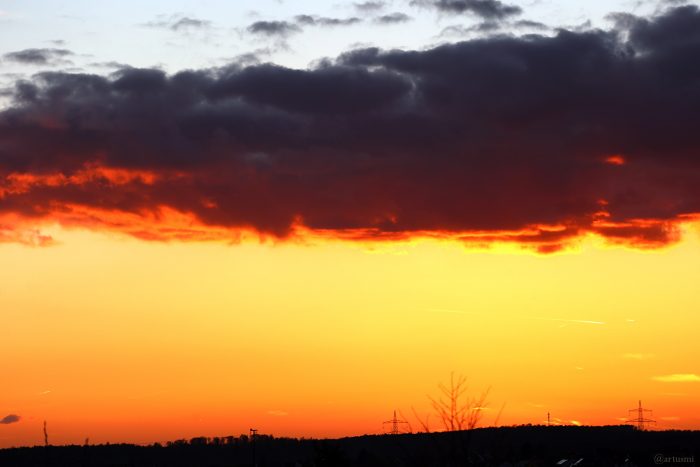 Nach dem Sonnenuntergang am 27. März 2026