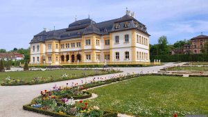 Schloss im Hofgarten Veitshöchheim am 27. April 2026