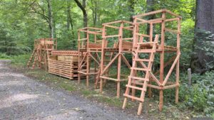 Neue Hochsitze am 19. September 2026 im Irtenberger Wald