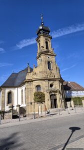 Kath. Kirche Zum Heiligen Kreuz am 30. September 2026 im Kitzinger Stadtteil Etwashausen
