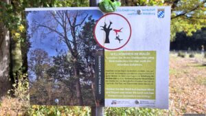Infotafel am Klimawald Höchberg