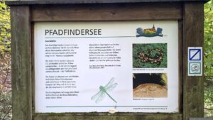 Infotafel am Pfadfindersee im Werksandsteinbruch Höchberg