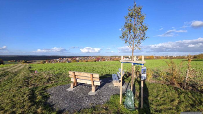Letzte Trinkpause unserer Wanderung am 28. Oktober 2026 am Spessartbänkle oberhalb von Eisingen